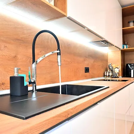Apartamento зона хоум - *